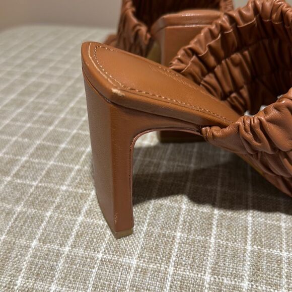 Jonathan SIMKHAI Felix Elastic 3.5 in‎ Heeled Mules - Size 38 (7.5) - Picture 11 of 15